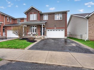 357 Quarry Pond Ct, Kingston, ON K7K 7L5
