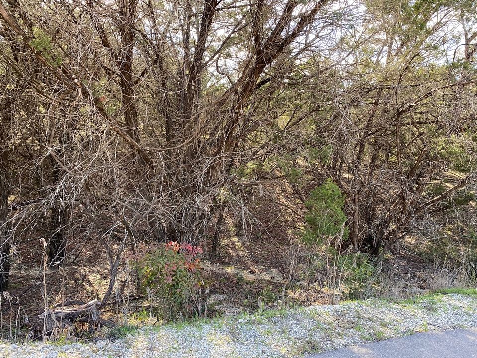 1st image of 6806 Deepwood Dr