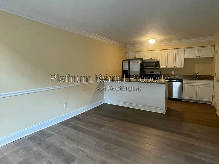 6980 Roswell Rd NE #L5 — Photo 5