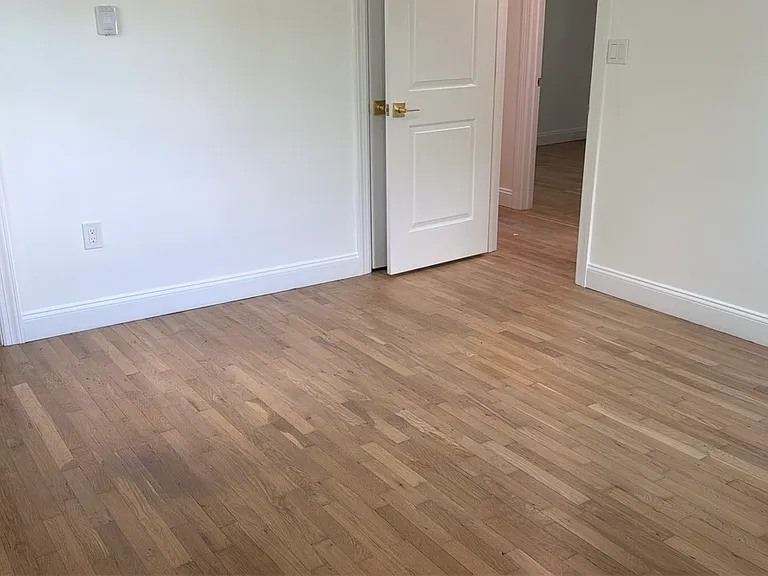 72 Blooming Grove Tpke — Photo 3
