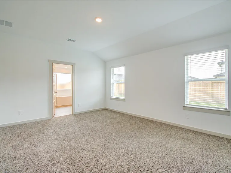 7911 Murciana Dr — Photo 22