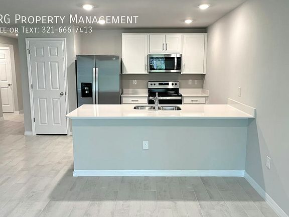 2nd image of 3020 N Lakewood Rd