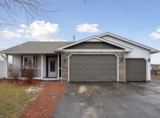 25722 11th St W, Zimmerman, MN 55398