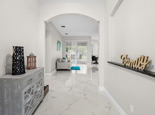 562 SW Souris Avenue, Port Saint Lucie, FL 34953