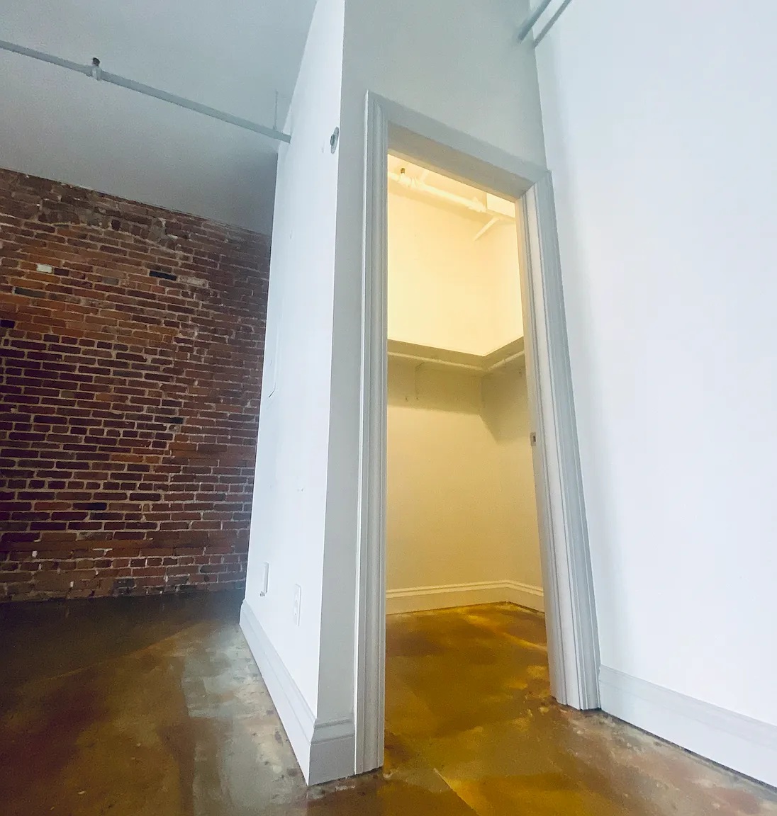 Delaware Lofts - 309-208 — Photo 4