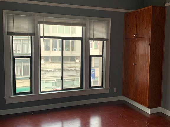 5th image of 696 Sacramento St Floor 2