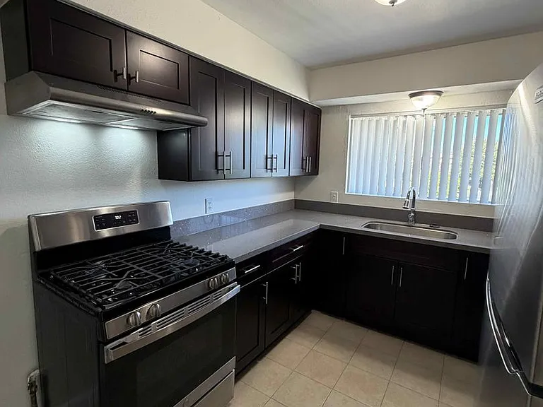 5791 Kingman Ave — Photo 11