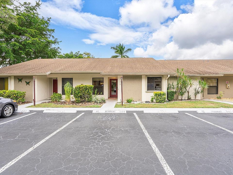 1st image of 3086 S Oakland Forest Drive #1205