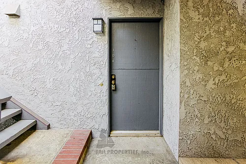 17072 Pch #104 Photo 1 17072 Pch #104 Photo 1