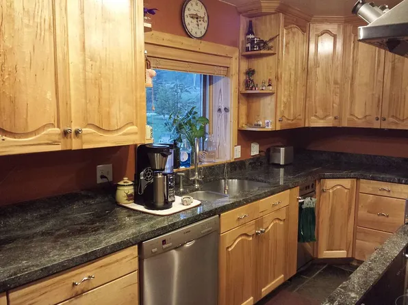 3 Square Top Ln, Cora, WY 82925