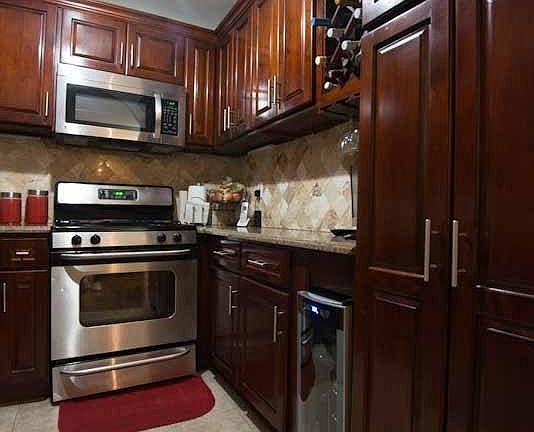 2nd image of 150 W 117th St #1