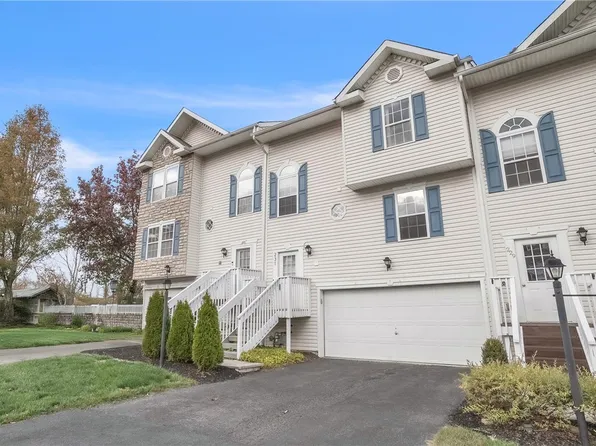 231 Mountain Dr, Carnegie, PA 15106