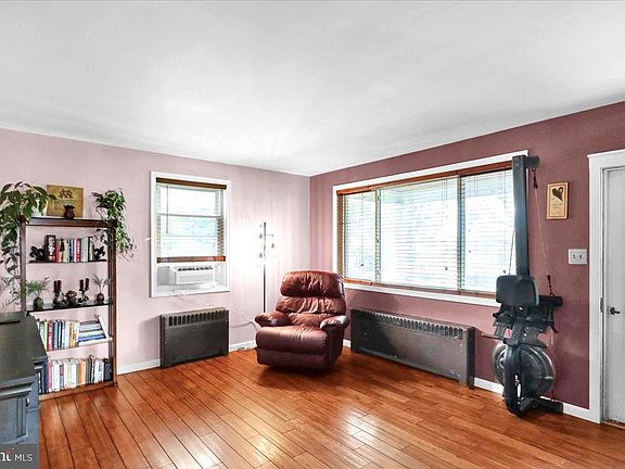 5th image of 130 W 38th St