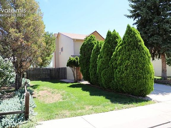 3rd image of 3825 Valley View St