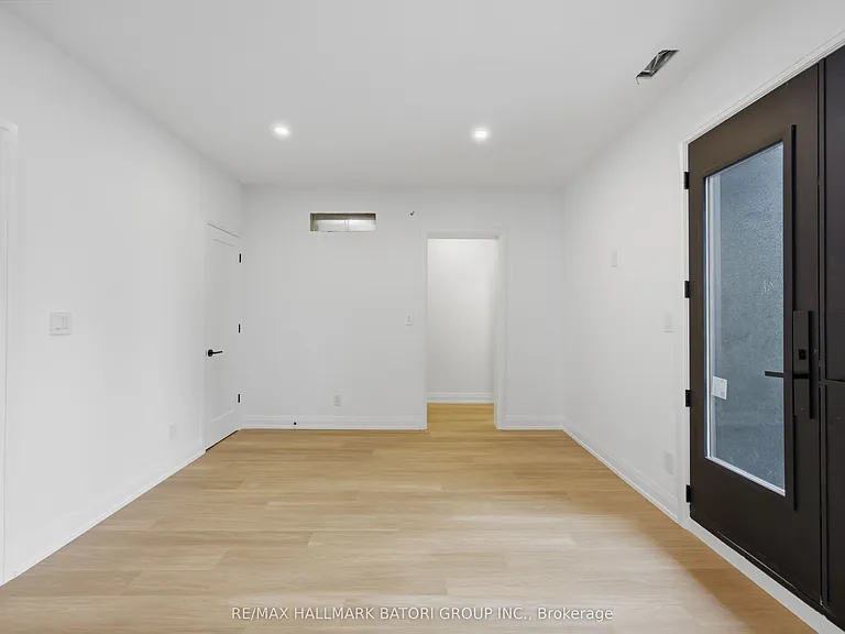 56 Camberwell Rd #3 — Photo 8