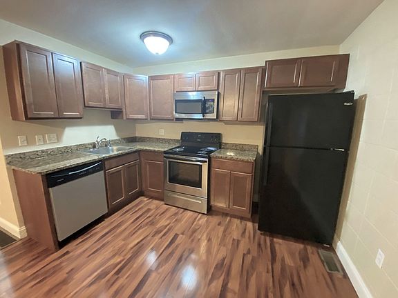 2nd image of 518 Hillsboro Ave APT 12
