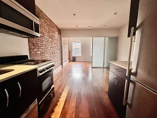 Rented by Keller Williams NYC | media 6