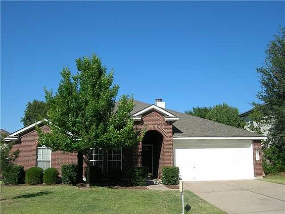 2nd image of 2708 Glenwood Trl