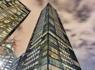 101 Charles St E #4601, Toronto, ON M4Y 0A9
