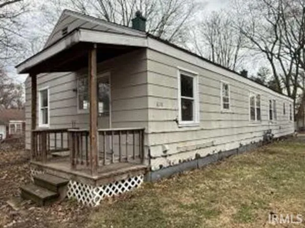 616 Kingsporte Ln #620, La Porte, IN 46350