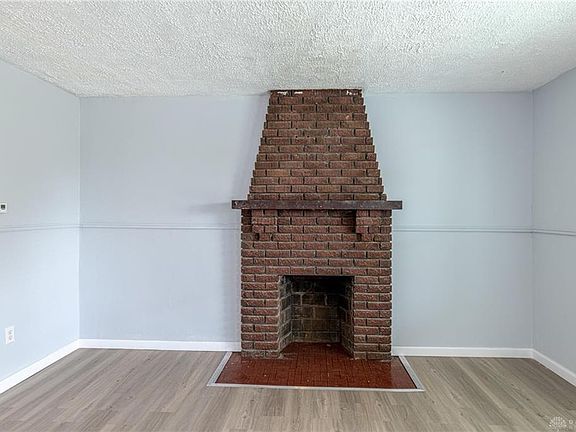 5th image of 2115 Keenan Ave