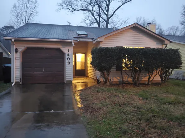 1409 Larkview Dr, Virginia Beach, VA 23454