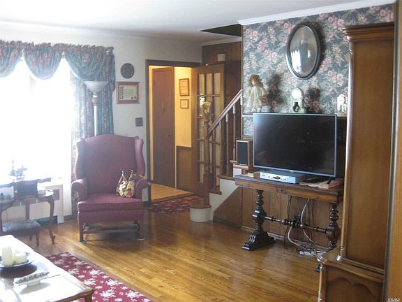 3rd image of 1858 Beltagh Pl