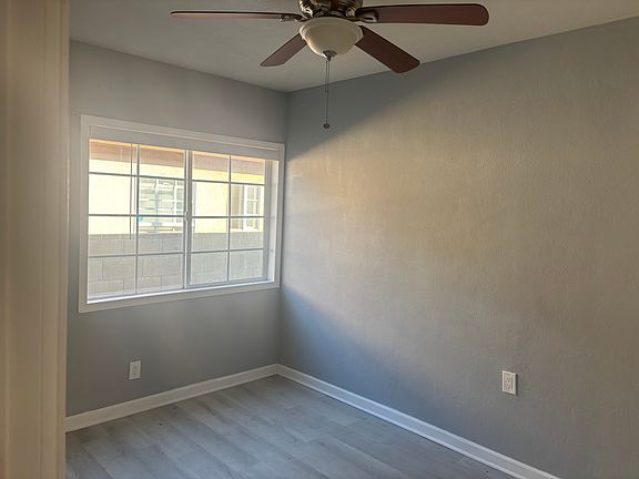 3rd image of 1058 Eubank Ave #1058