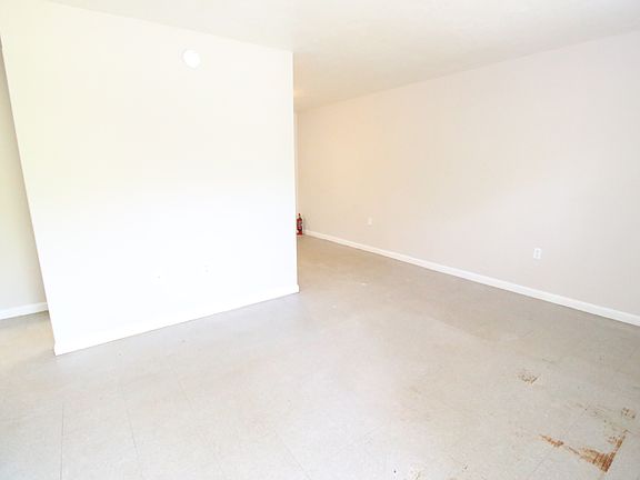 Living Room_02242023