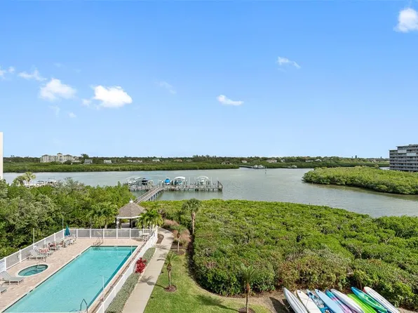 19519 Gulf Blvd #601, Indian Shores, FL 33785