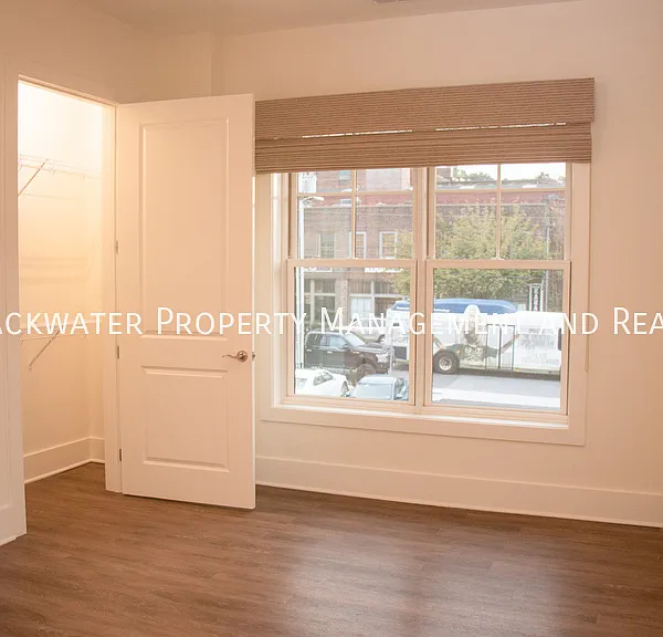 1208 Commerce St #301 — Photo 101