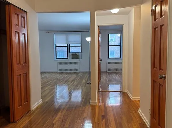 7261 Shore Rd APT 4M, Brooklyn, NY 11209