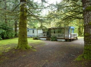 22 Riverside Rd, Port Angeles, WA 98363