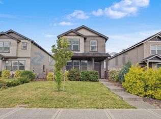 555 Stoller St, Woodburn, OR 97071