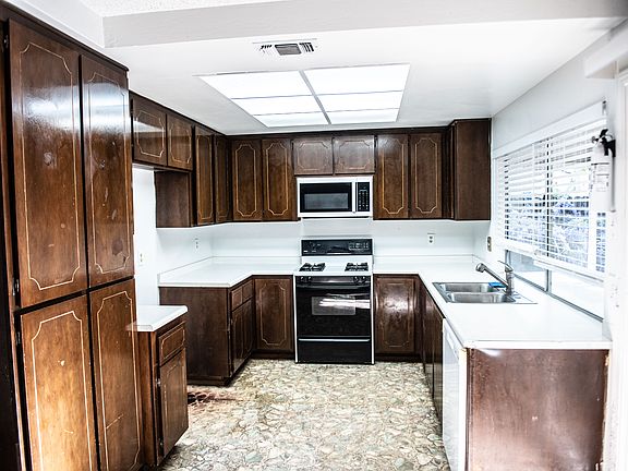 5th image of 9529 Appalachian Dr
