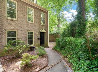 409 Smith Ave #105, Chapel Hill, NC 27516