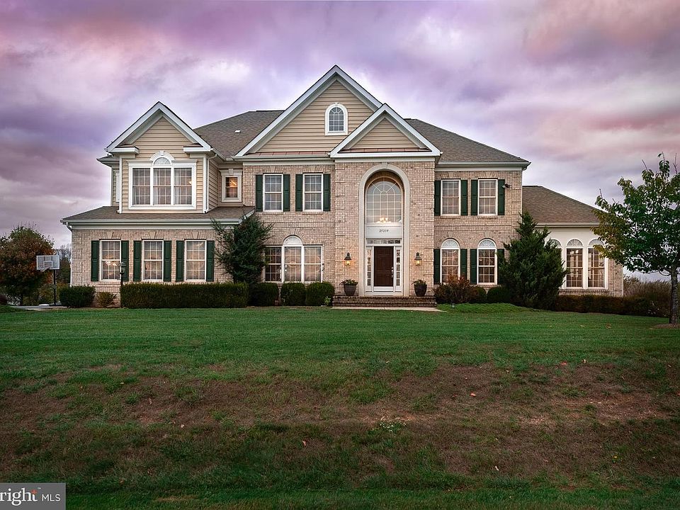 1st image of 25239 Bonny Brook Ln