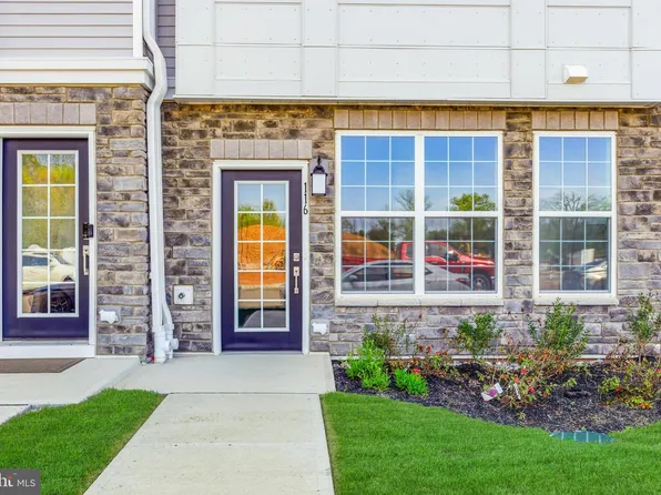 116 Leona Stewart Ln, Pennington, NJ 08534