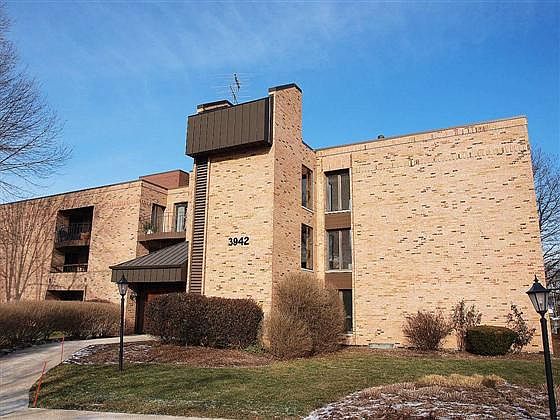 1st image of 3942 N Oakland Ave Unit 237