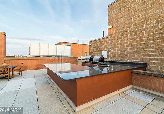 Roof top grill area
