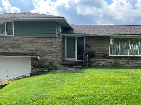 205 Sterling Ave, Masontown, PA 15461