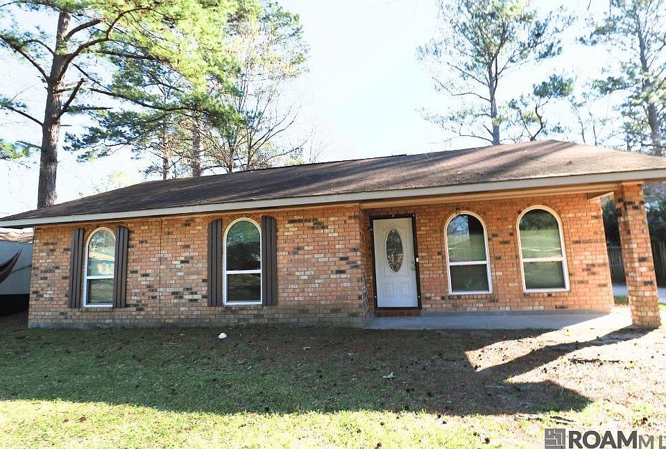 1st image of 26148 Fallen Oaks Dr