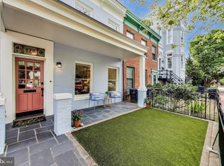 120 6th St SE, Washington, DC 20003