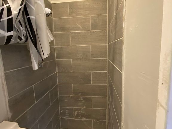 4th image of 4122 Ogden St Floor 2
