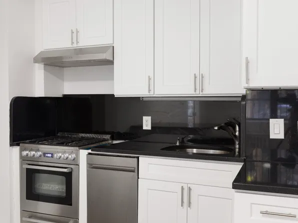 245 West 75th Street image 5 of 13