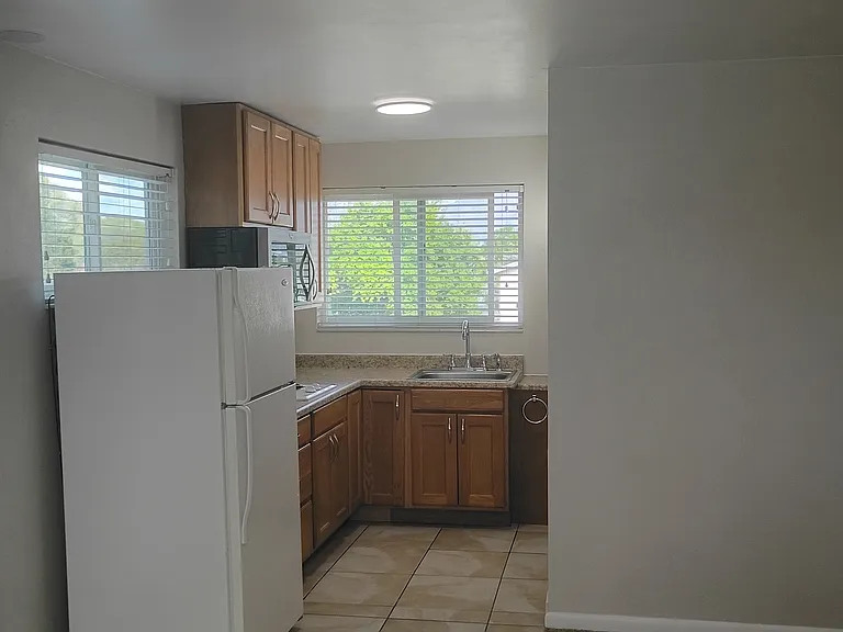 4729 S 1175 W — Photo 12