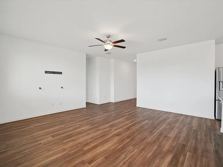 846 Sitwell Dr — Photo 11
