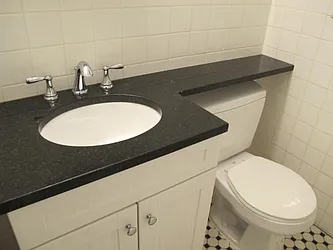 Rented by Metropolis Real Estate of Manhattan