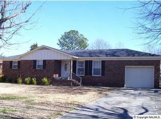 1510 14th Ave SW, Decatur, AL 35601