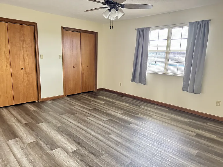 69 Park Cir — Photo 7